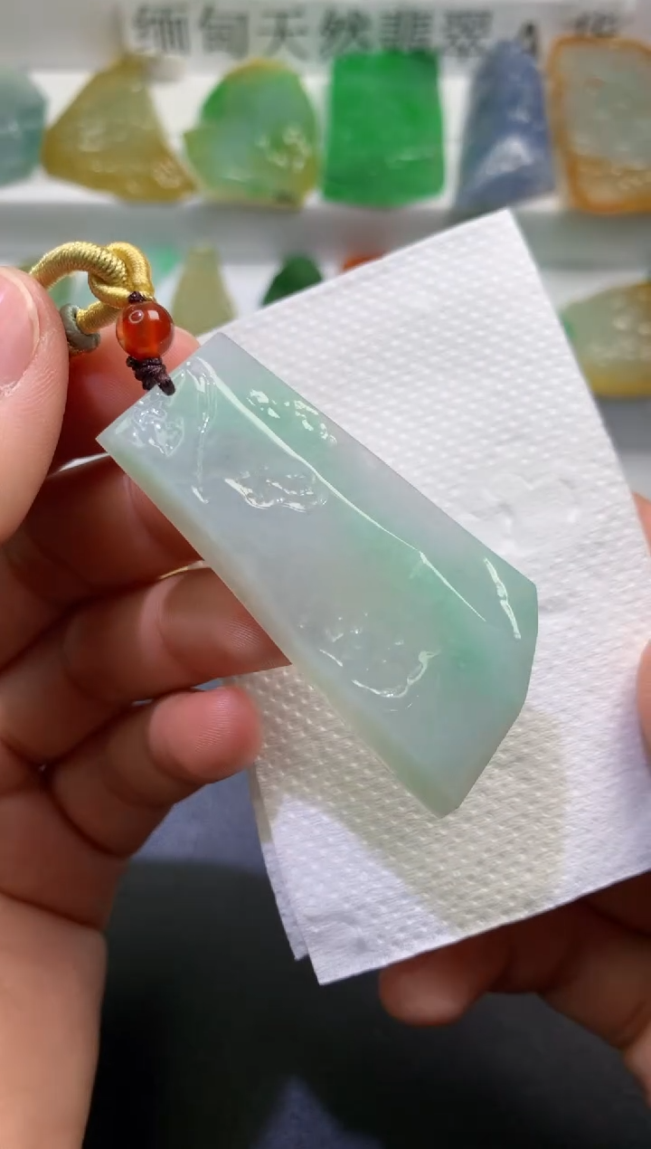 颈饰未镶嵌翡翠997