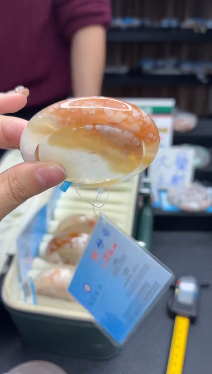 【闪购商品】石英质玉手镯未镶嵌883（55圈赠送镯心）