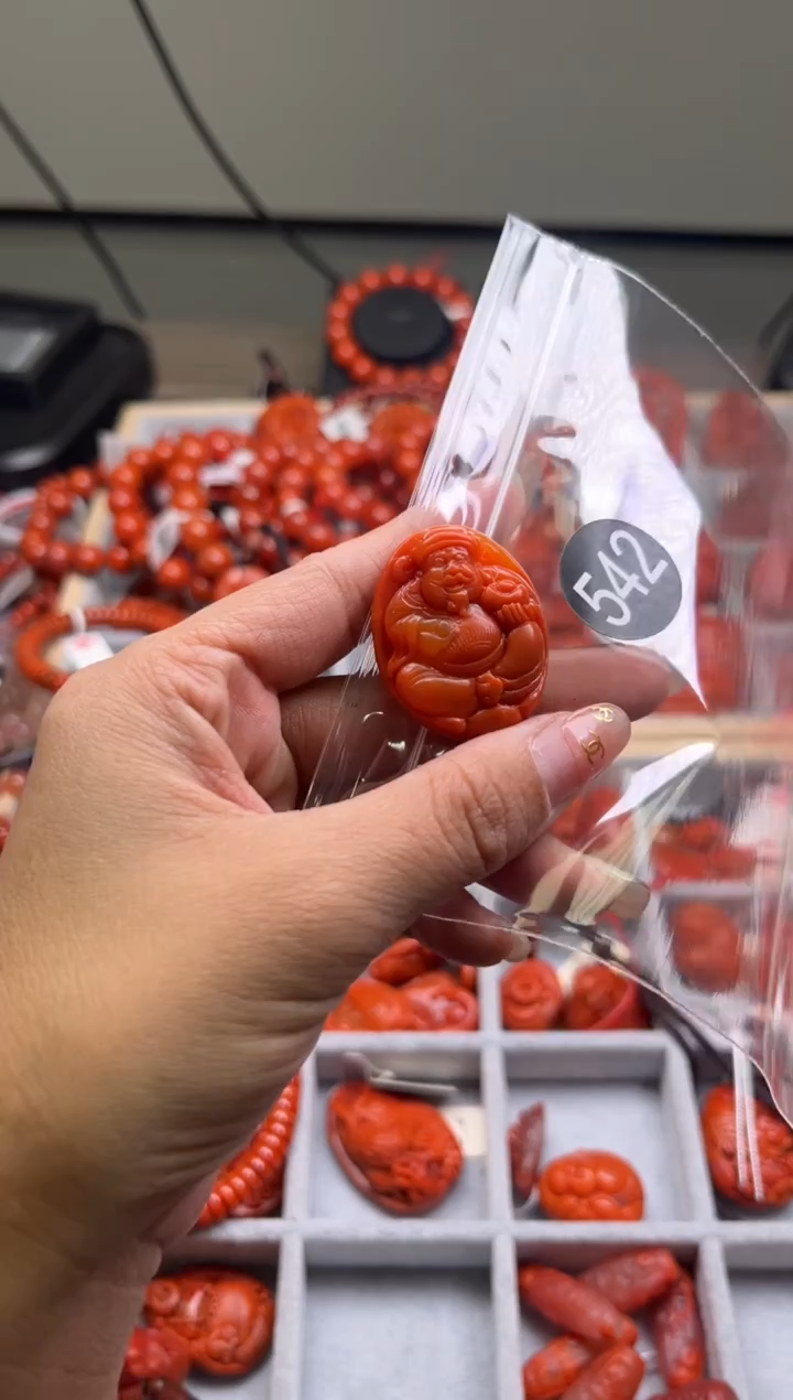 【闪购商品】南红玛瑙珠宝奇石未镶嵌542-