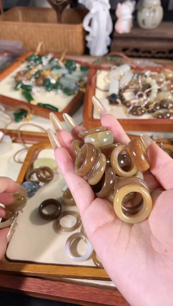 未镶嵌戒指和田玉备注圈口多样性发其一