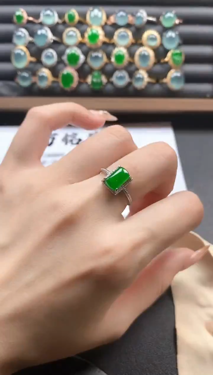 银S925镶嵌戒指翡翠51151