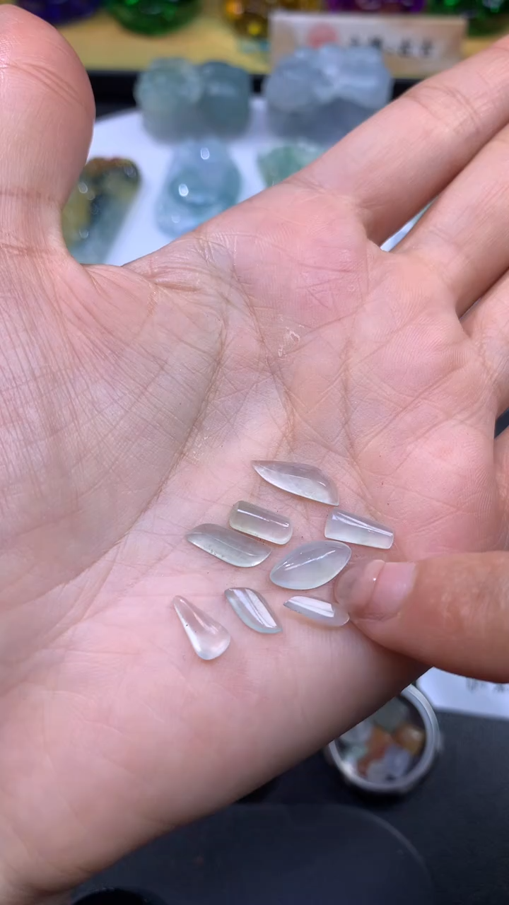 【闪购商品】定制翡翠未镶嵌翡翠一套