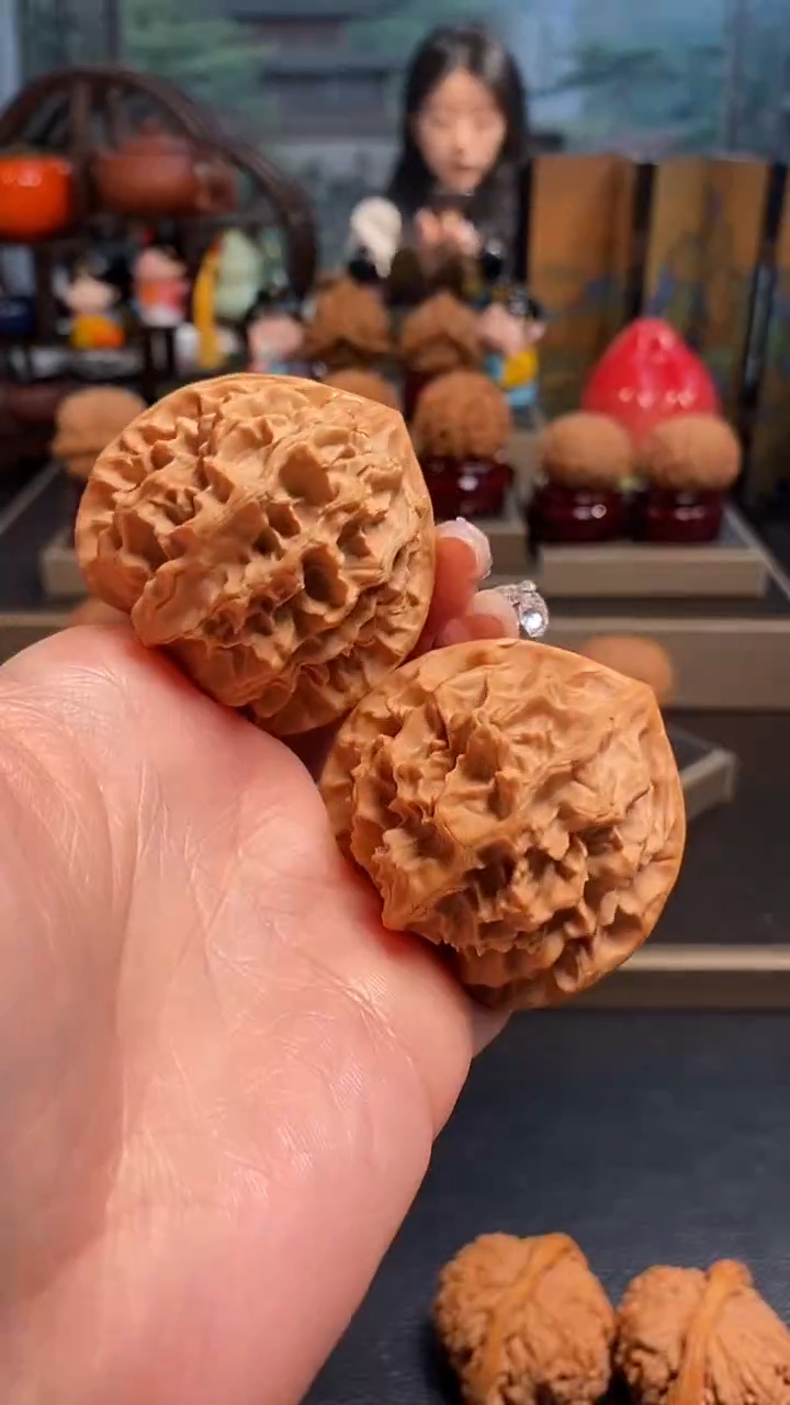 【闪购商品】文玩核桃吊坠B963帝王48