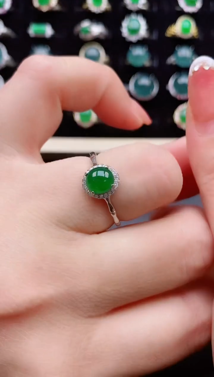 【闪购商品】翡翠戒指银S925镶嵌12121