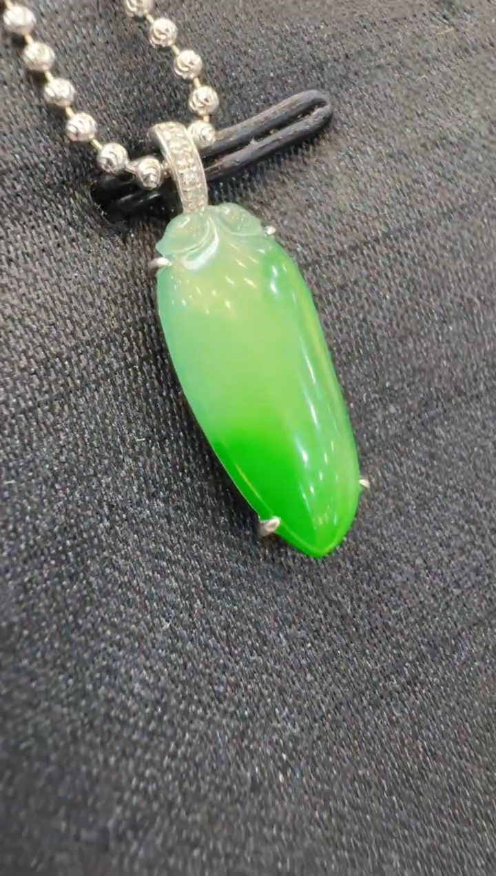 【闪购商品】翡翠吊坠(不含链)18K金镶嵌多样性团购发一件