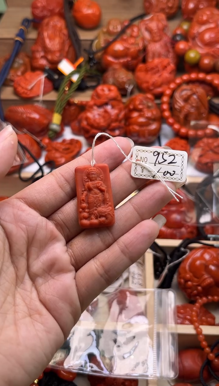 【闪购商品】南红玛瑙珠宝奇石未镶嵌952