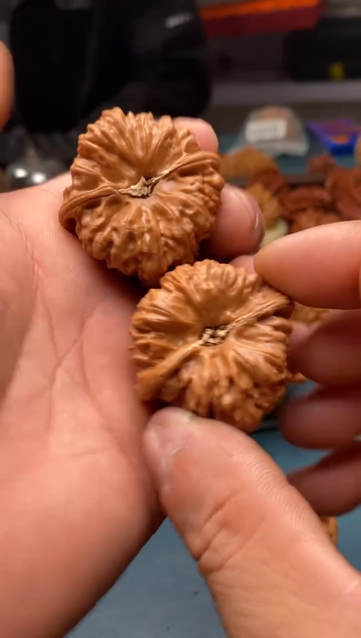 把件文玩核桃平谷凹底a945