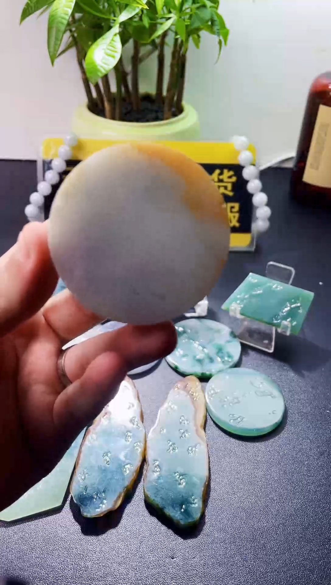 未镶嵌挂件翡翠翡翠