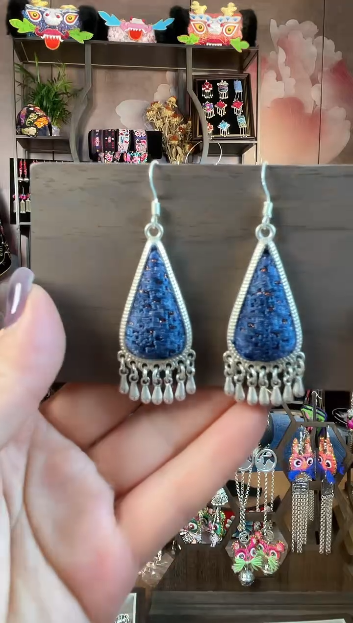 织绣民族风手工非遗老绣饰品162