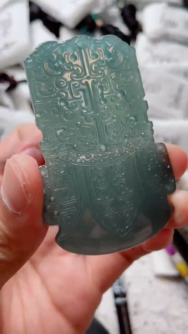 翡翠未镶嵌颈饰8888888888