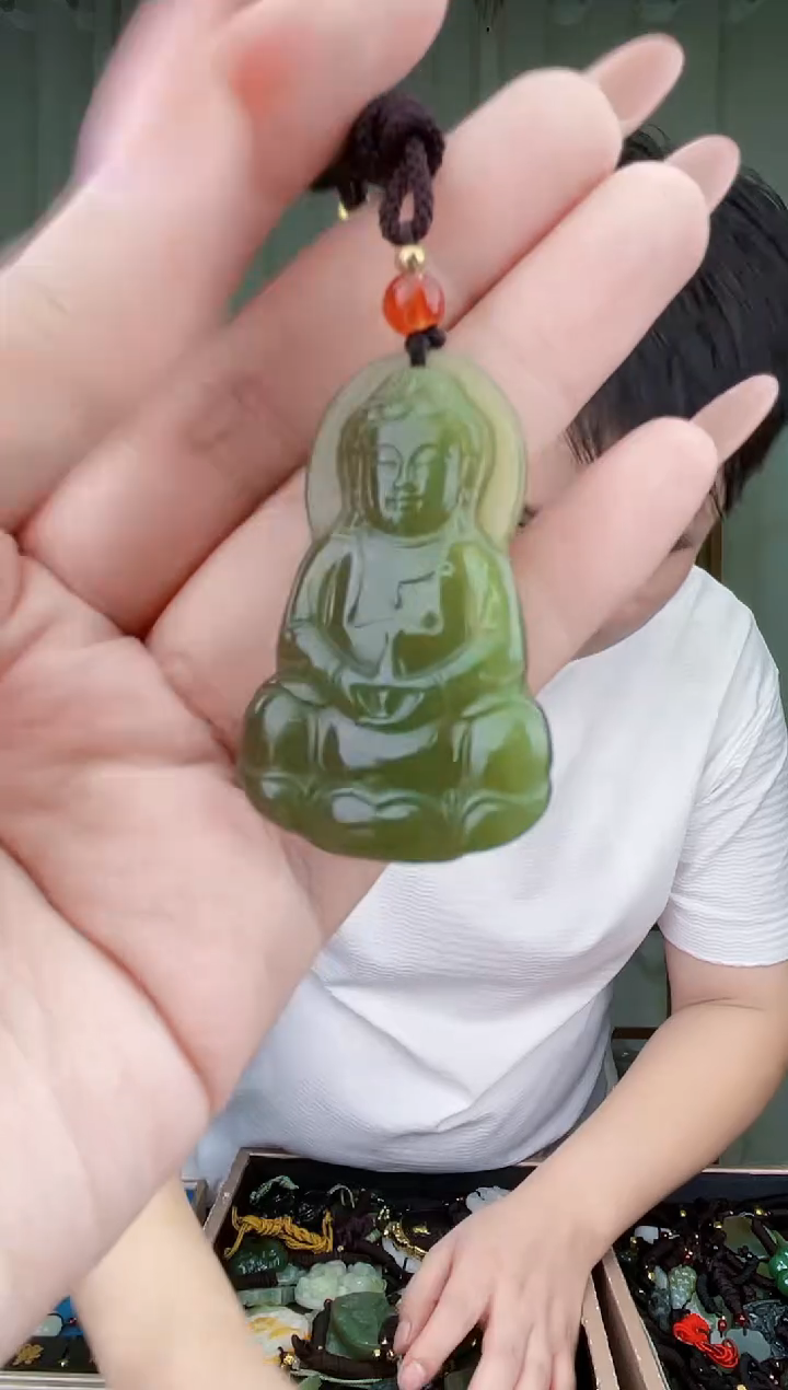 未镶嵌和田玉挂件拍一发一，多样性发货！