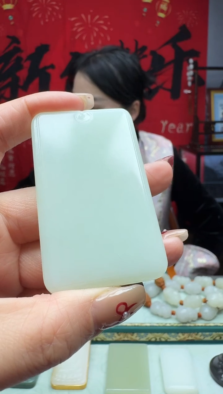 【闪购商品】和田玉颈饰未镶嵌1