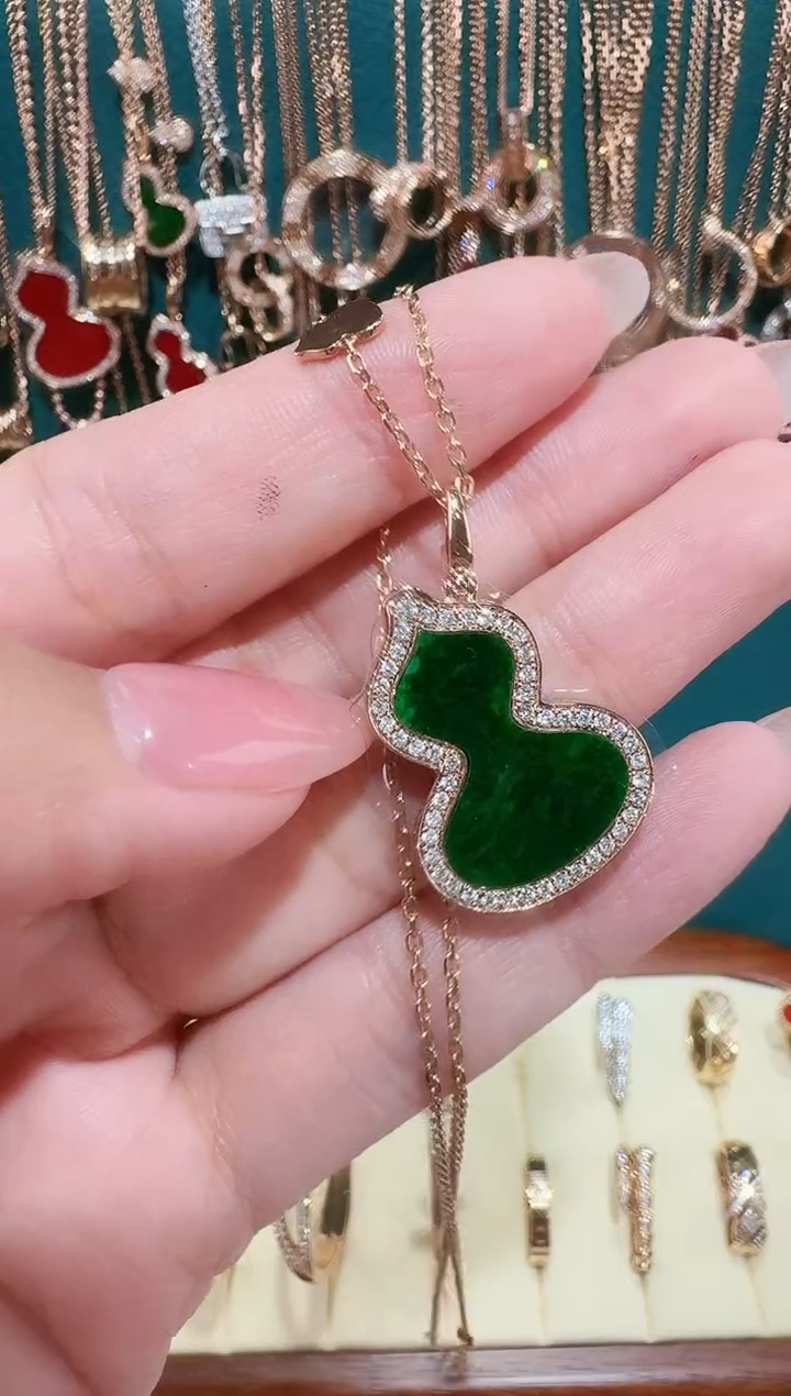 【闪购商品】翡翠套链18K金镶嵌绿色葫芦套链