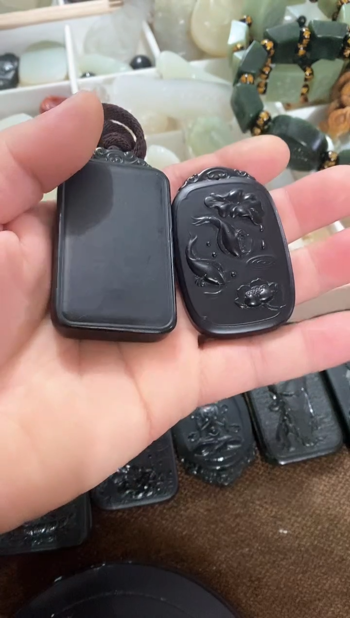 【闪购商品】和田玉吊坠(不含链)未镶嵌两件