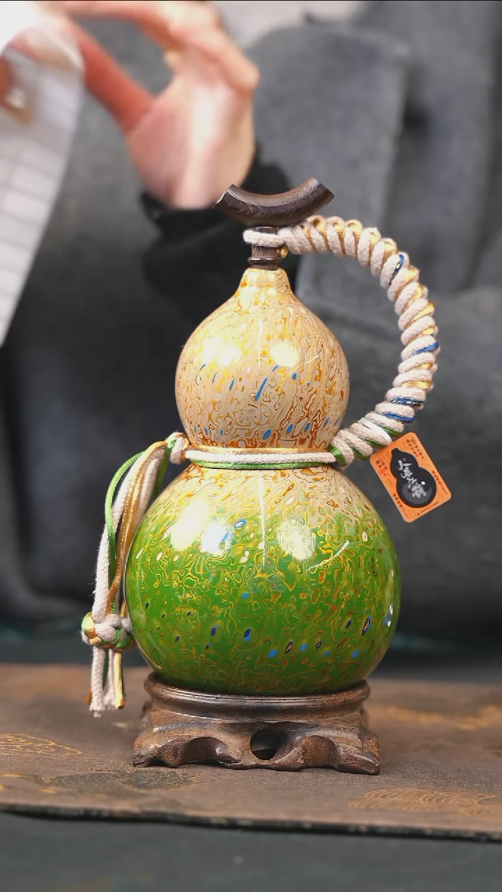 【闪购商品】XF223漆艺酒葫芦不包手串及旋转底座