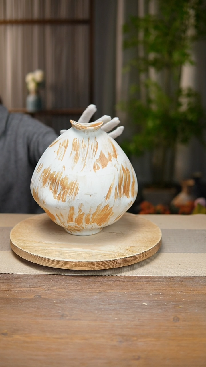 【闪购商品】陶瓷  花器诧寂黄大肚