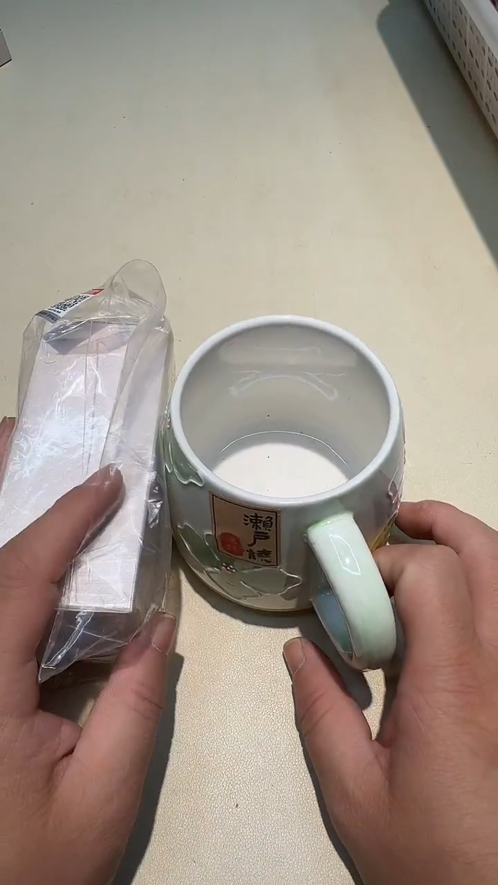 瓷片如图所示AAAAAAAAAAA108