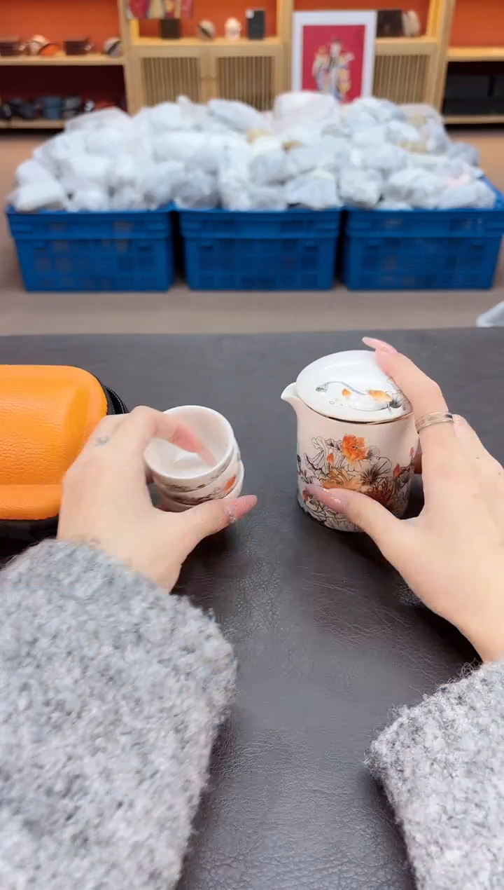 【闪购商品】摆件瓷SC1111111111111