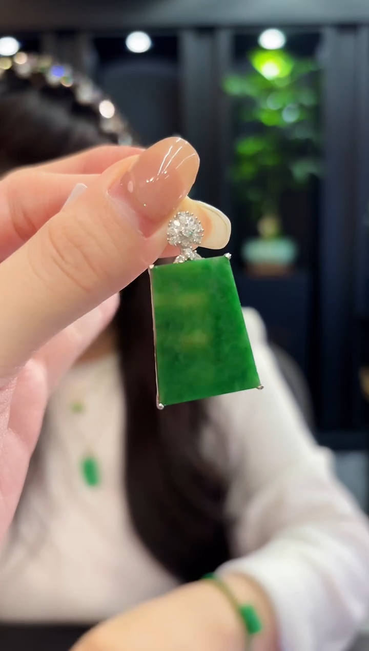 吊坠(不含链)未镶嵌翡翠 缅料A货/支持复检/一件