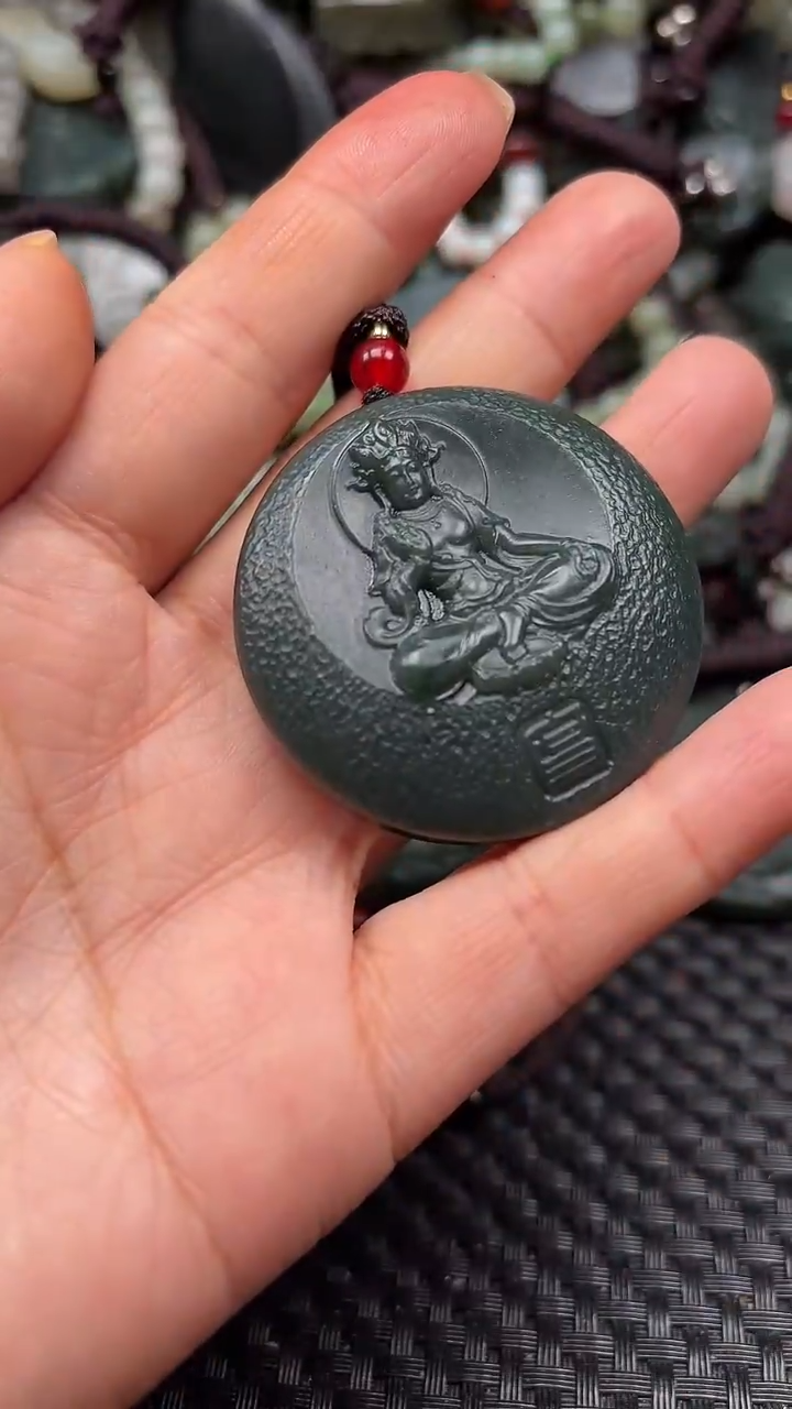 【闪购商品】和田玉颈饰未镶嵌1