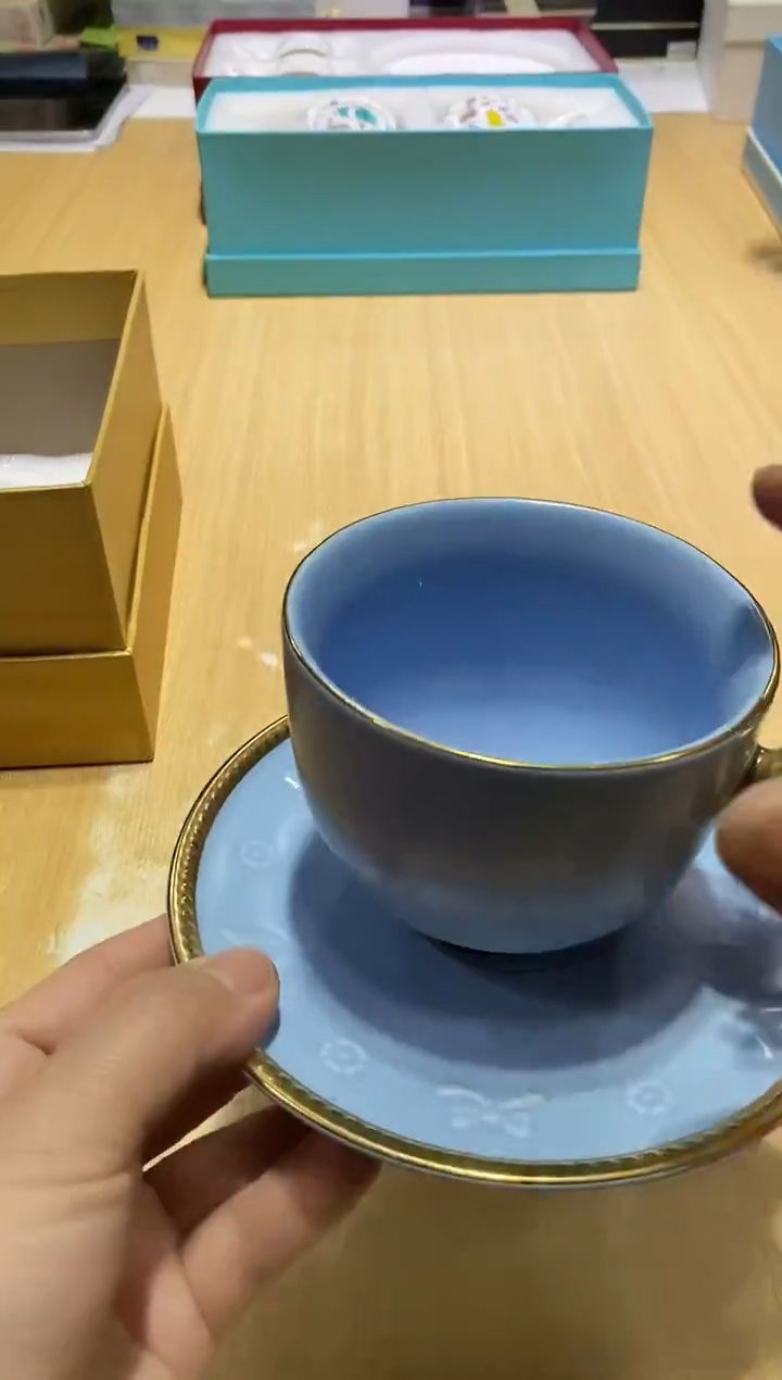 瓷片生活的本意就是开心@@1