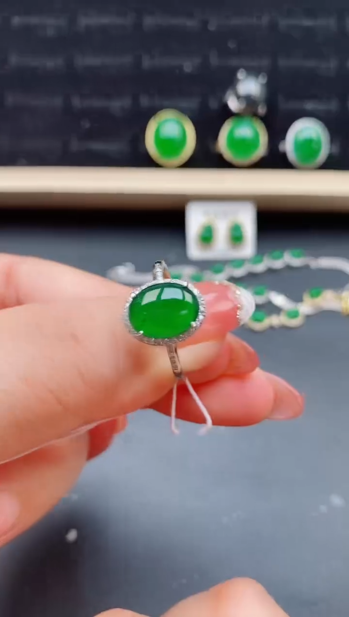 【闪购商品】翡翠戒指银S925镶嵌212121