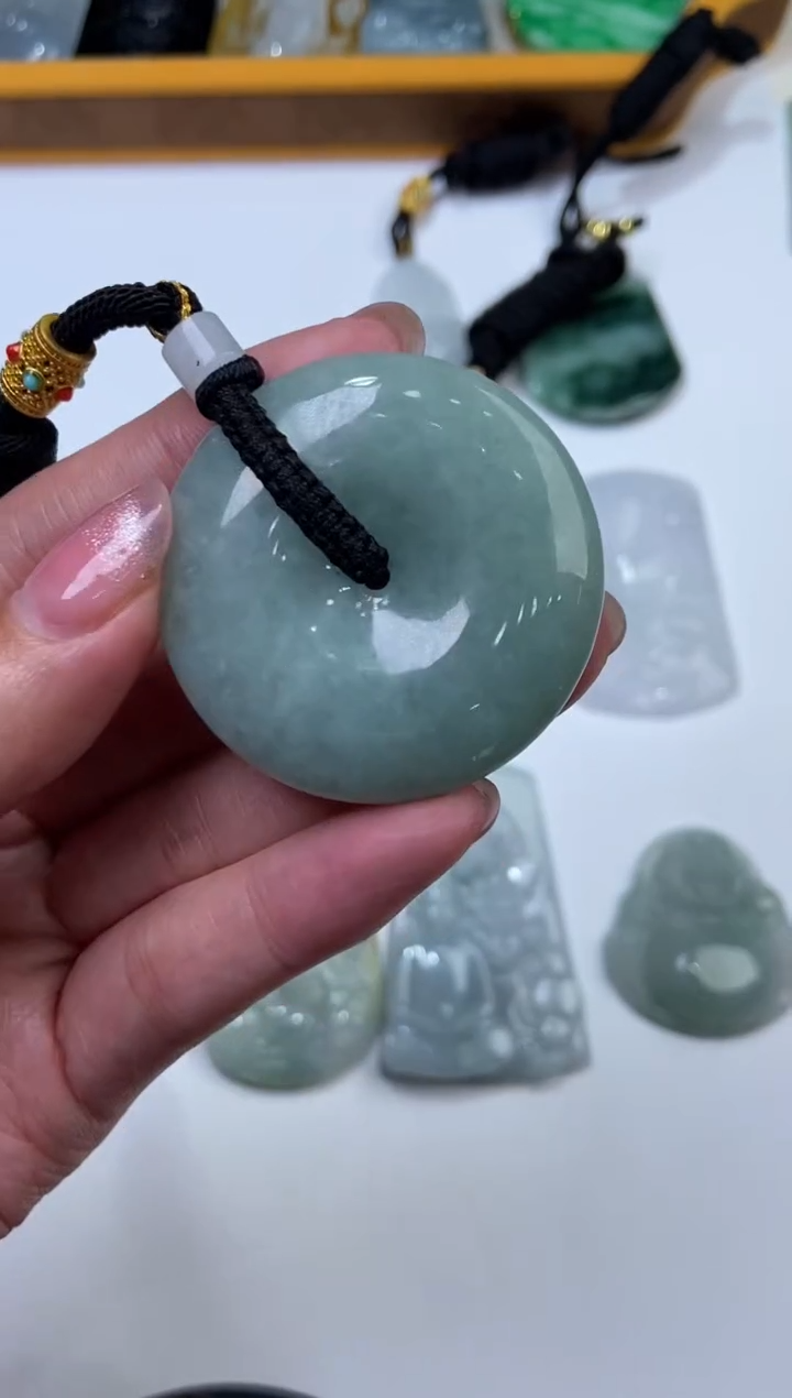【闪购商品】翡翠挂件未镶嵌273518