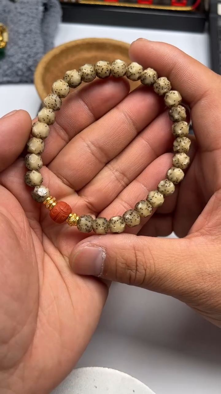 【闪购商品】菩提手串未镶嵌木带宝