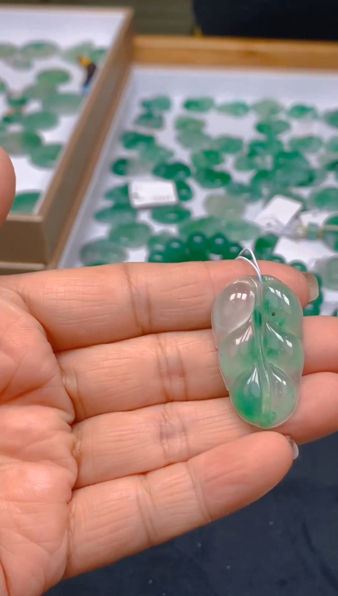 【闪购商品】石英质玉颈饰未镶嵌冰美人非洲翠A货冰种050