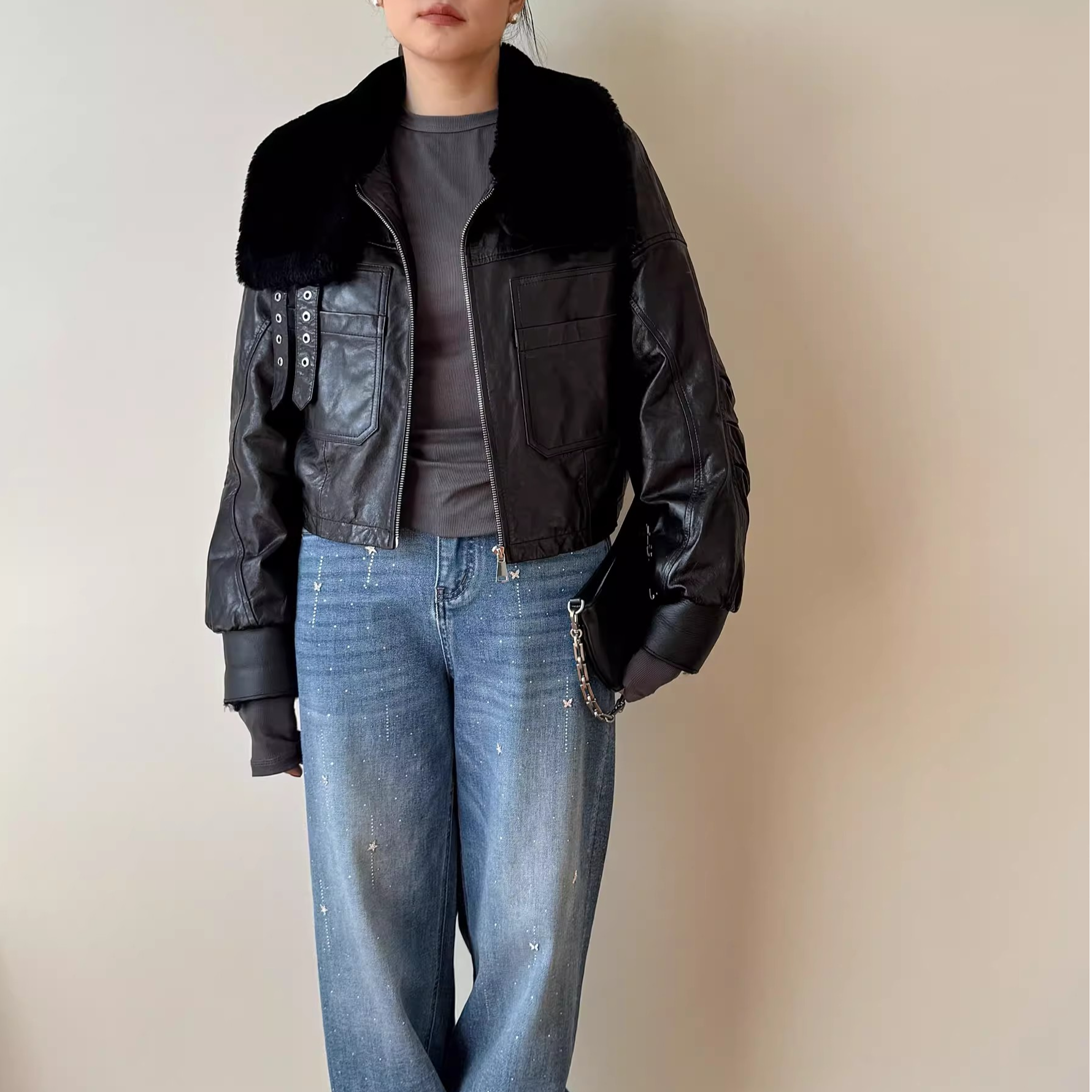 冷萃油蜡绵羊皮90白鹅绒翻领皮毛一体皮草外套2025冬短款羽绒上衣