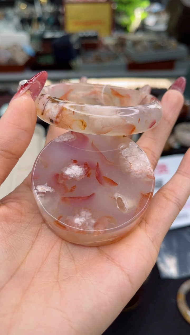 【闪购商品】石英质玉手镯未镶嵌54圈口（赠品镯心）6572124