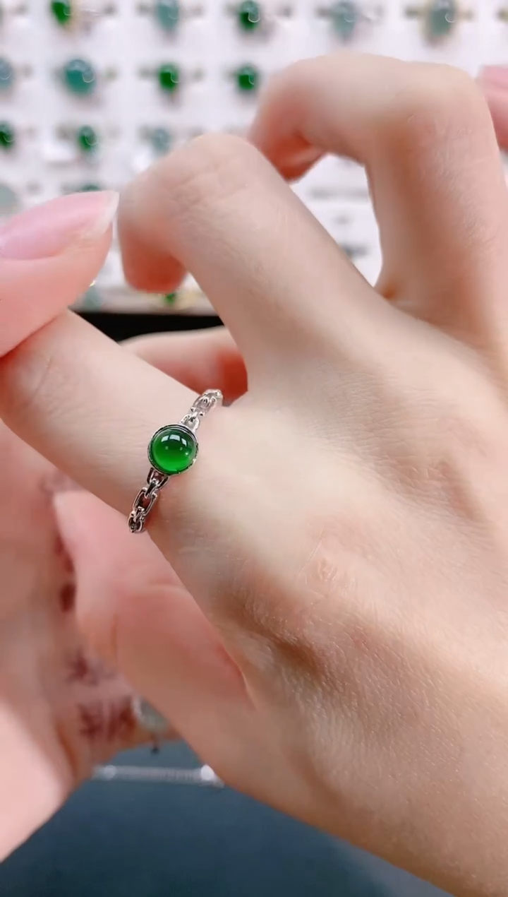 【闪购商品】翡翠戒指银S925镶嵌天然翡翠