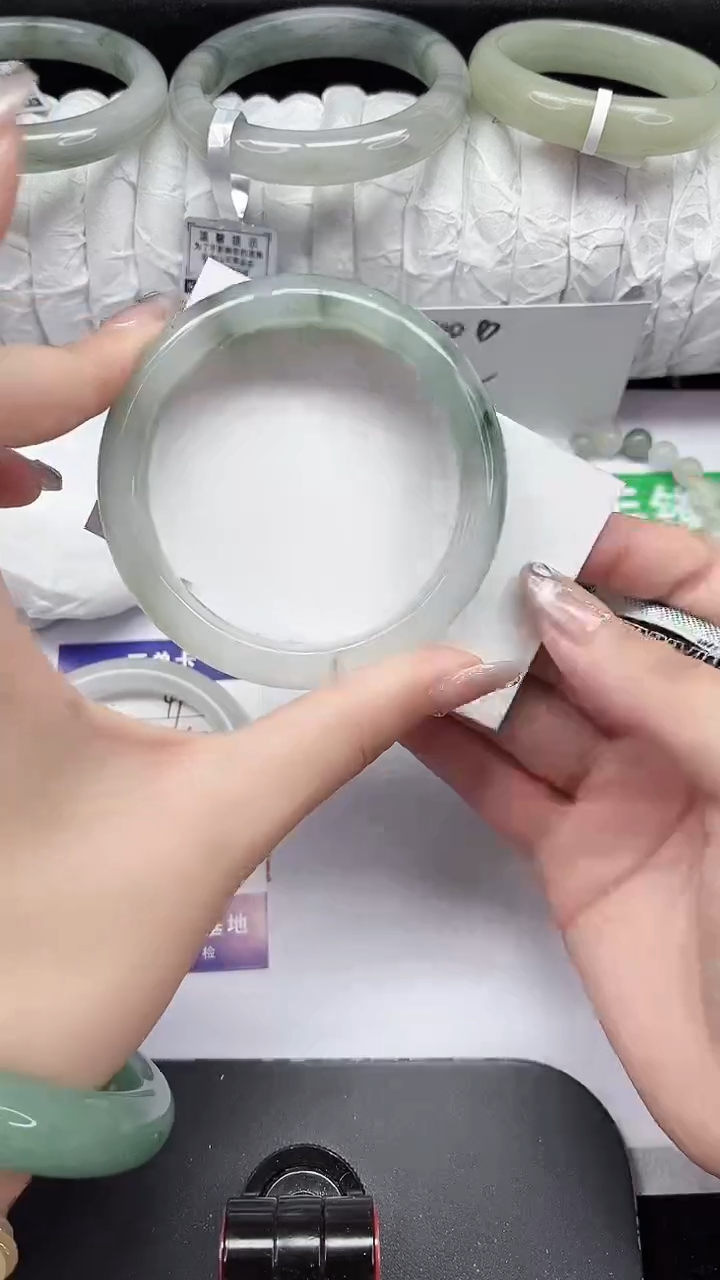 未镶嵌手镯石英质玉50-56/57