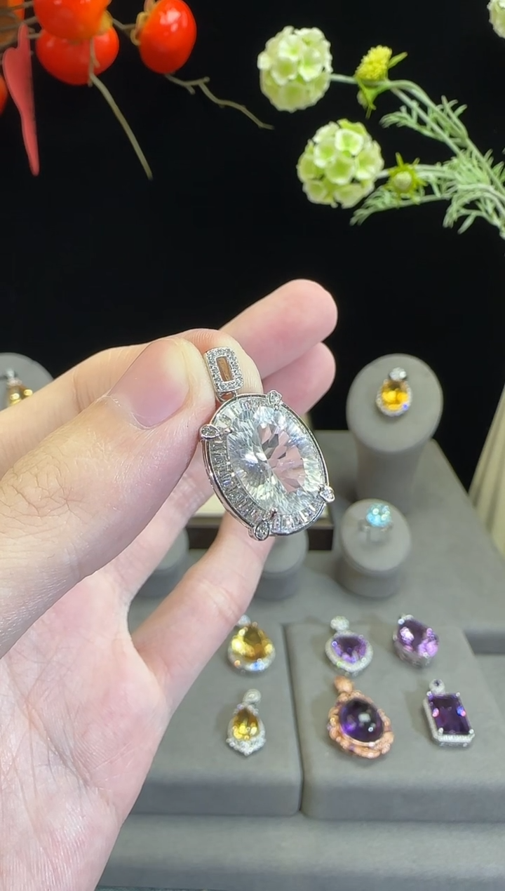 银S925镶嵌颈饰水晶10*14mm白水晶吊坠