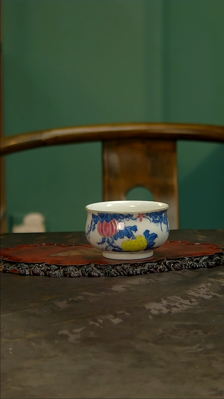 【闪购商品】青花手绘斗彩炉式杯