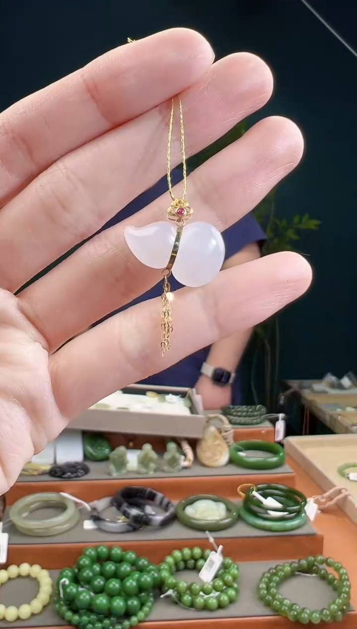 颈饰未镶嵌和田玉多样性发货 拍一单发一个