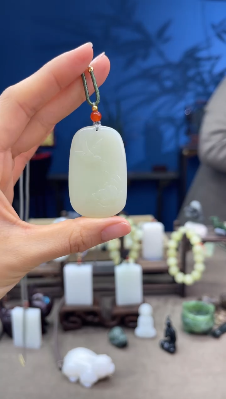 【闪购商品】和田玉颈饰未镶嵌1