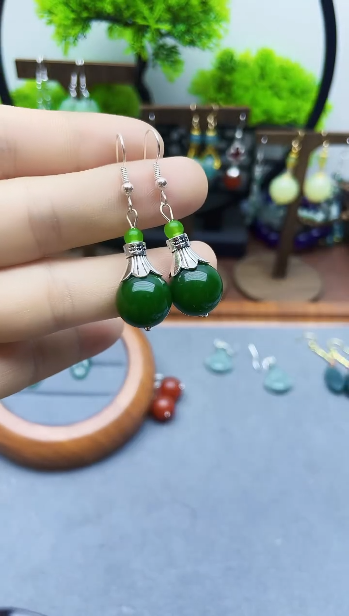 未镶嵌和田玉耳饰225000