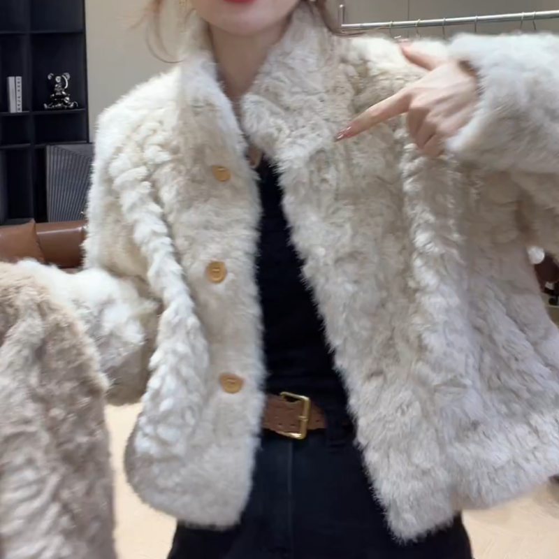 冬季新款复古立领洋气时尚纽扣毛毛短款外套上衣
