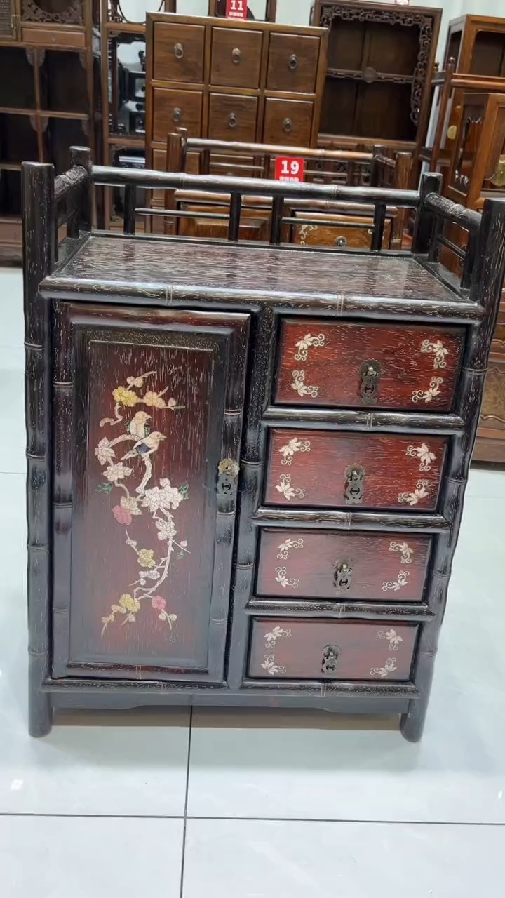 【闪购商品】贡木紫檀螺钿围栏柜