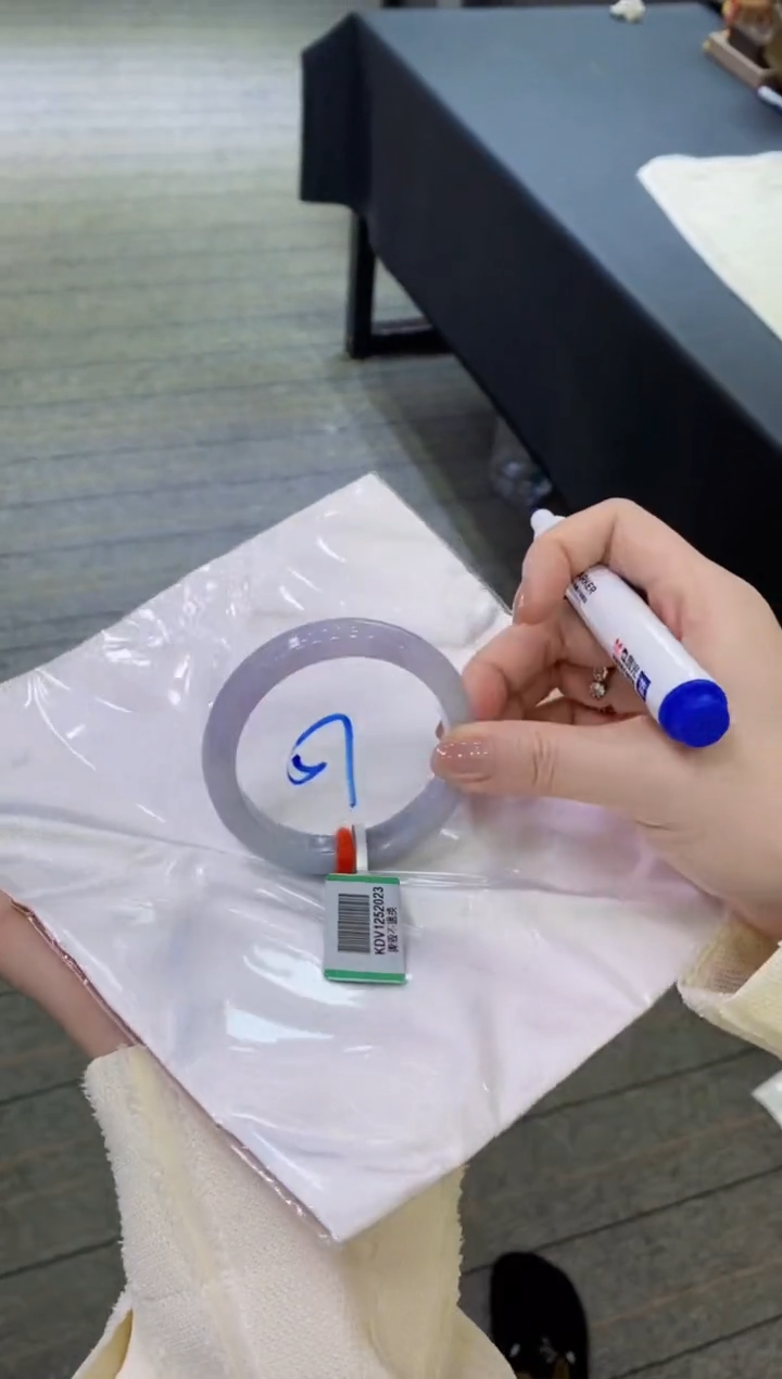 【闪购商品】翡翠手镯未镶嵌1111111111