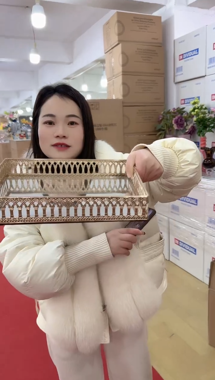 【闪购商品】无铅玻璃迪喜花器-b-早33