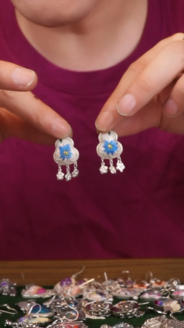 26   高吉文创   直播老绣