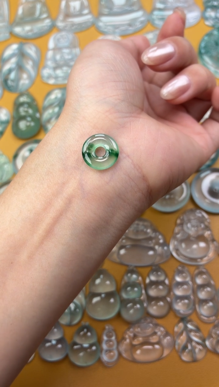 吊坠(不含链)未镶嵌翡翠8 圈圈 13.4 2.5