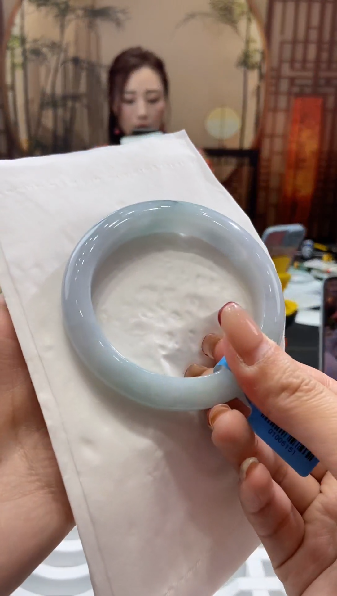 【闪购商品】翡翠手镯未镶嵌00010675