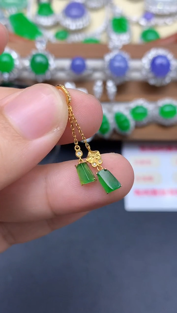 颈饰18K金镶嵌翡翠308-中国好珍宝