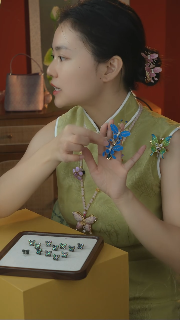 刺绣纯手工非遗国风饰品