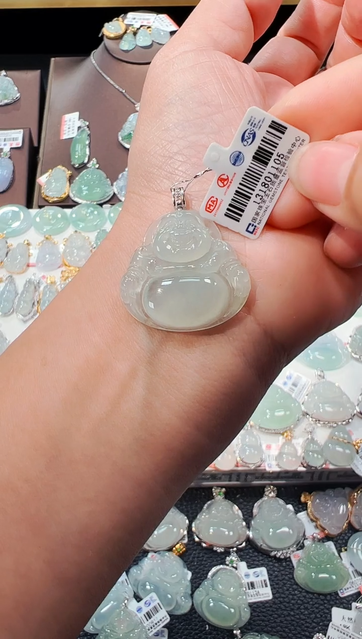 【闪购商品】翡翠吊坠(不含链)18K金镶嵌佛公吊坠1105