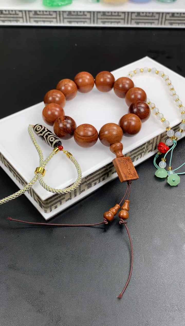 【闪购商品】玛瑙/玉髓颈饰未镶嵌.