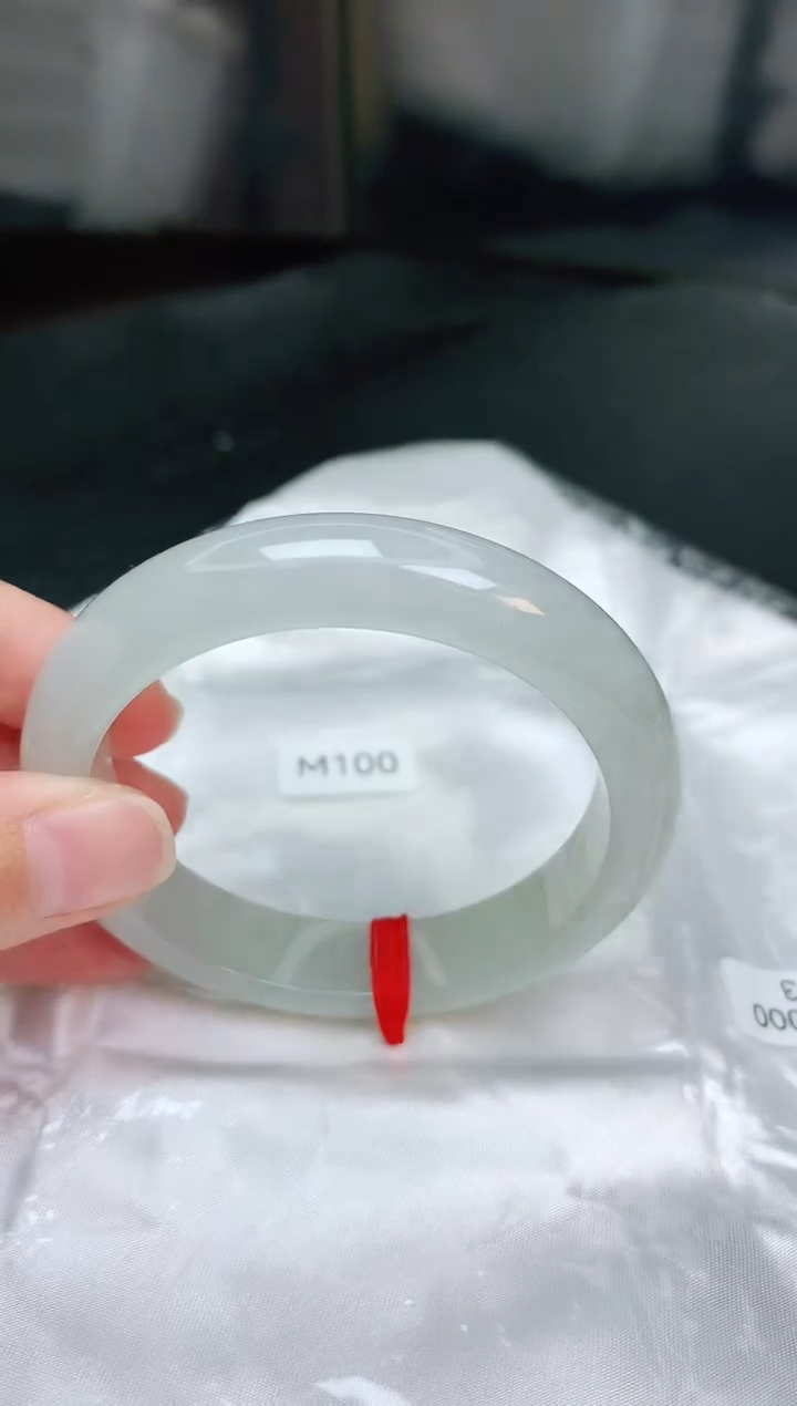 【闪购商品】翡翠手镯未镶嵌缅甸天然A货翡翠